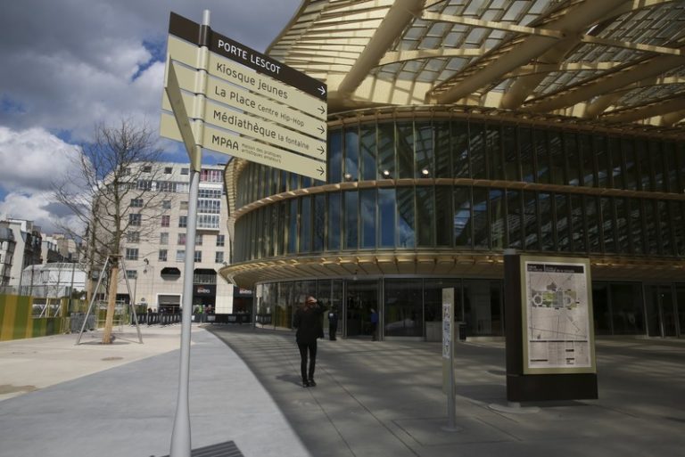 La Place 10 Passage De La Canopée 75001 Paris La Canopée des Halles : Un weekend d'ouverture bercé par le Hip Hop