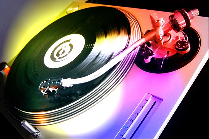 Not-Only-Hip-Hop-Dj-Vinyle-Tourne-Disque