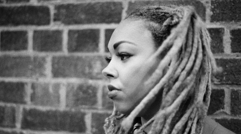 Harleighblu la nouvelle reine du Hip Hop Soul sort son nouvel album au nom de "Futurespective"