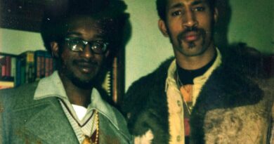 Qui est Coke La Rock ? Histoire de l’un des pères fondateurs de la culture Hip Hop Qui est Coke La Rock ? Histoire de l’un des pères fondateurs de la culture Hip Hop